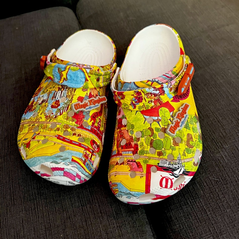 Disney Magic Kingdom Crocs - Picture 2 of 2